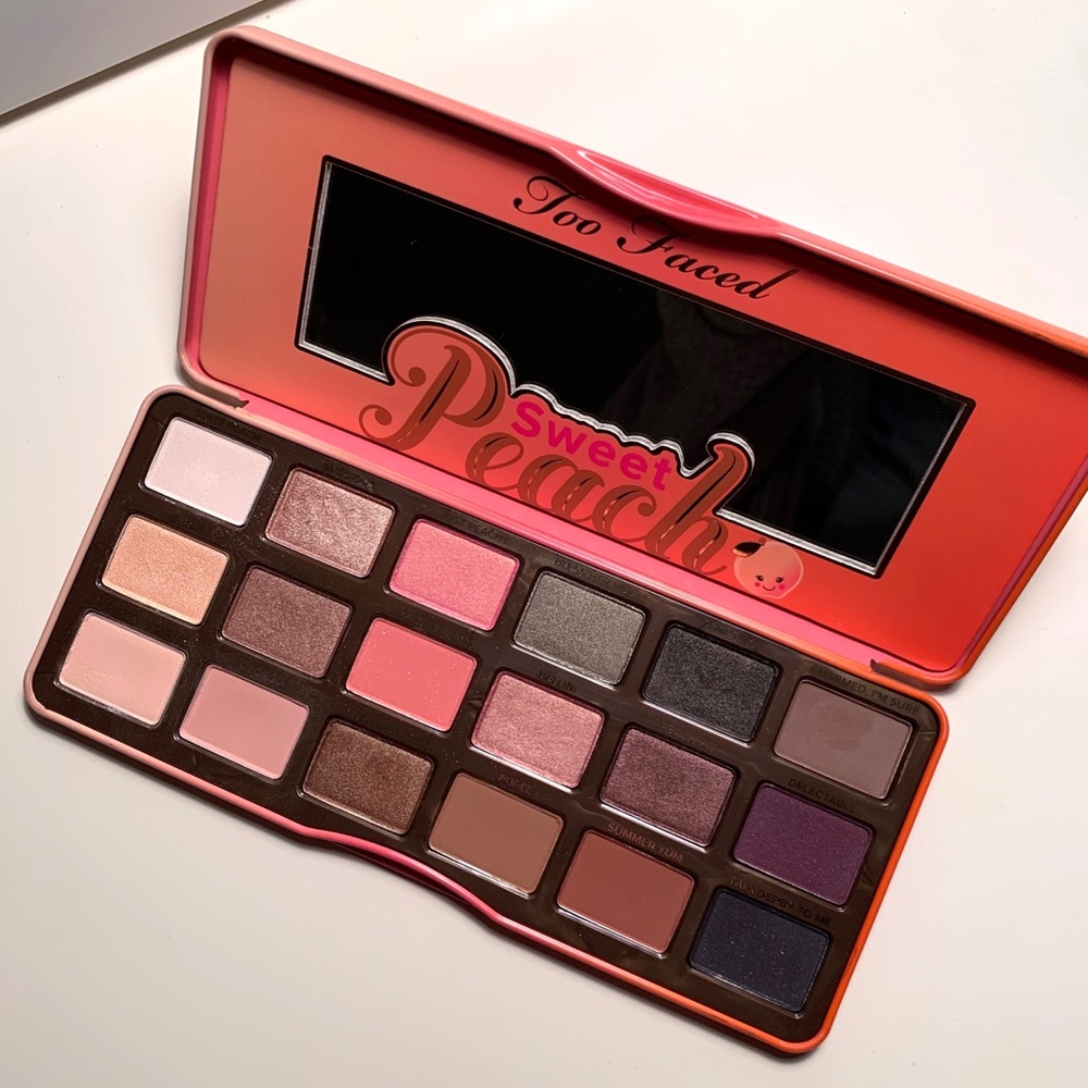 Too Faced Sweet Peach Palette